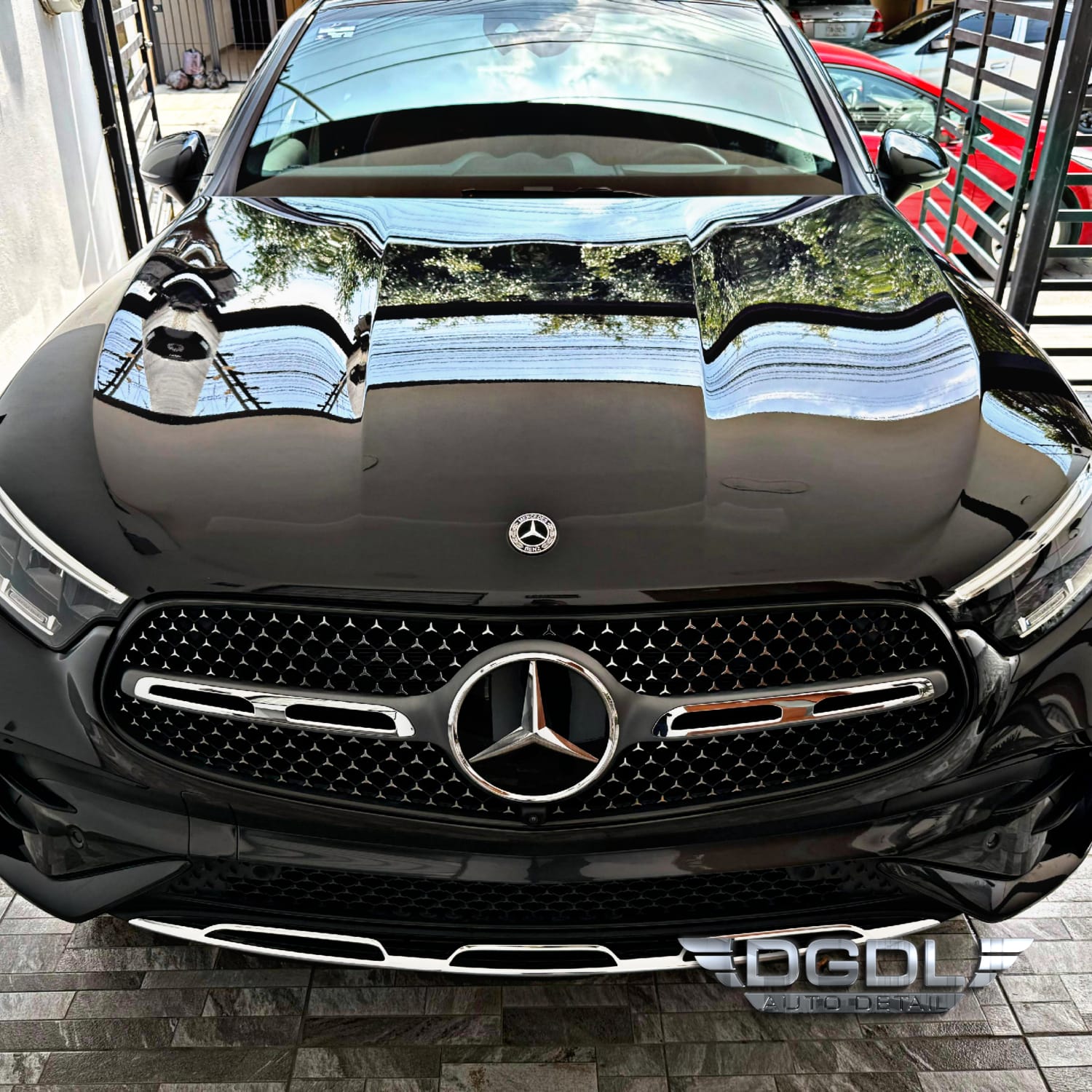 Detallado Mercedes-Benz GLC brillo espejo